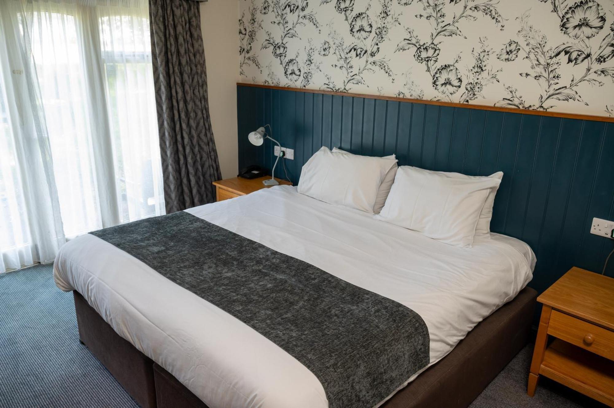 St Leonards Hotel By Greene King Inns Saint Leonards Екстериор снимка
