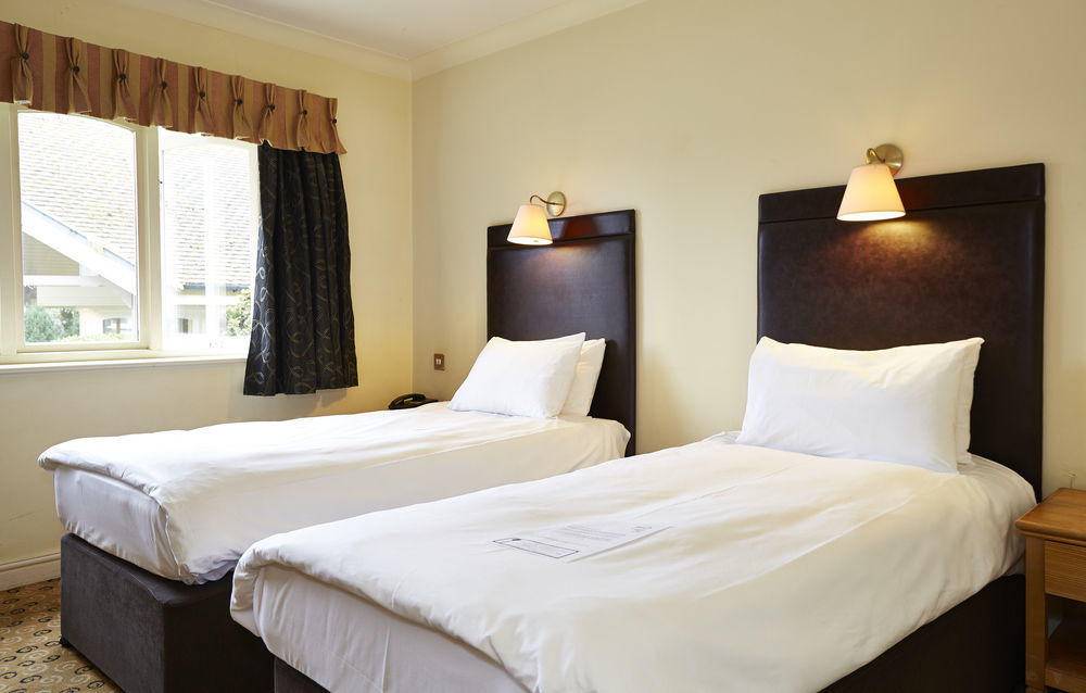 St Leonards Hotel By Greene King Inns Saint Leonards Екстериор снимка